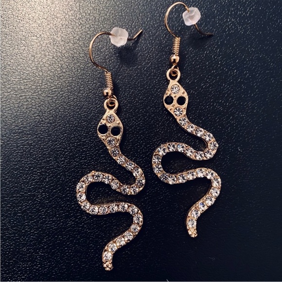 Gold Crystal Snake Earrings NEW - Picture 3 of 3